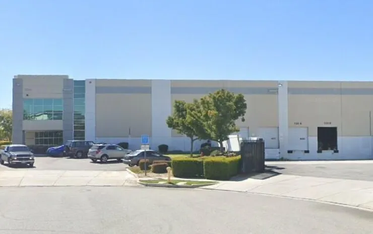 September 2017 Successful Leased of a 47,550 SF Industrial Warehouse