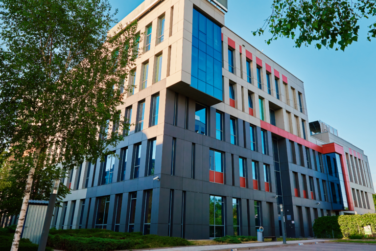 Five Key Benefits of Investing in Real Estate with EASE CRE