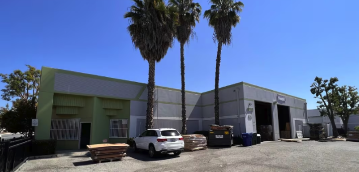 Successful Case in September 2023: 波莫纳 Pomona 6,917 SF Industrial Warehouse Leased