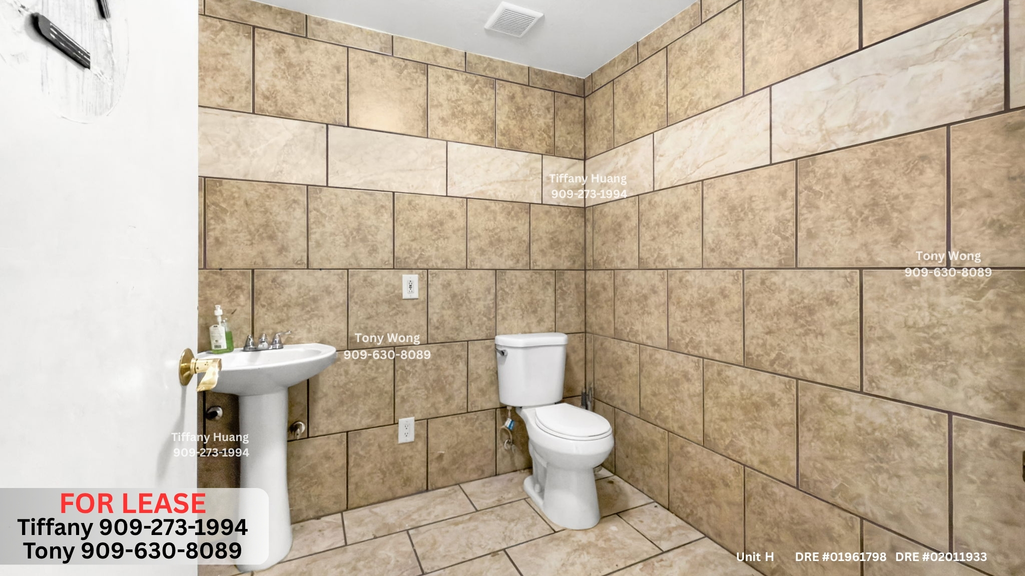Edited_INT_4439_Mission_Blvd_Montclair_CA_917631_12